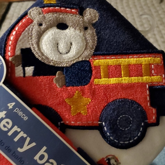 Bath sets... - Picture 3 of 4